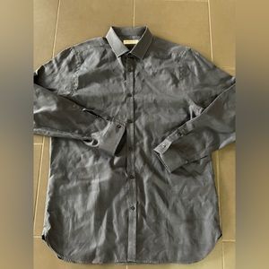 Burberry navy dress shirt 16 1/2 - 42 men’s slightly striped excellent condition